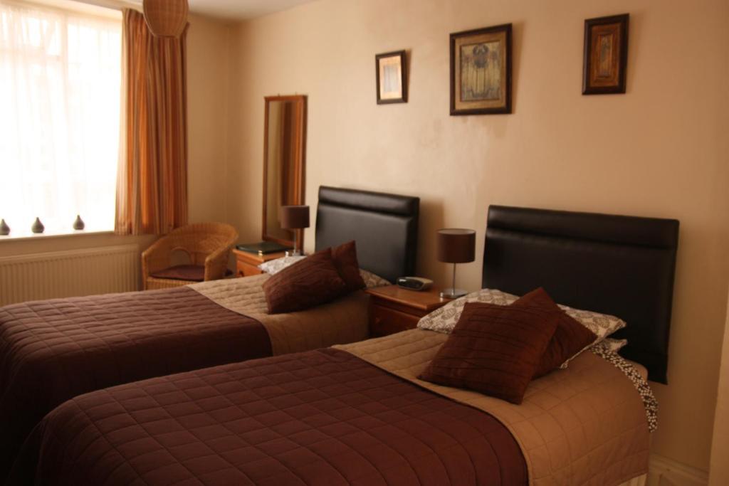 The Horseshoe Guesthouse Rhayader Phòng bức ảnh